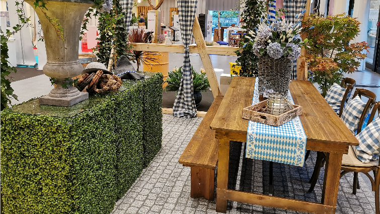 $album['album_image_alt_name']